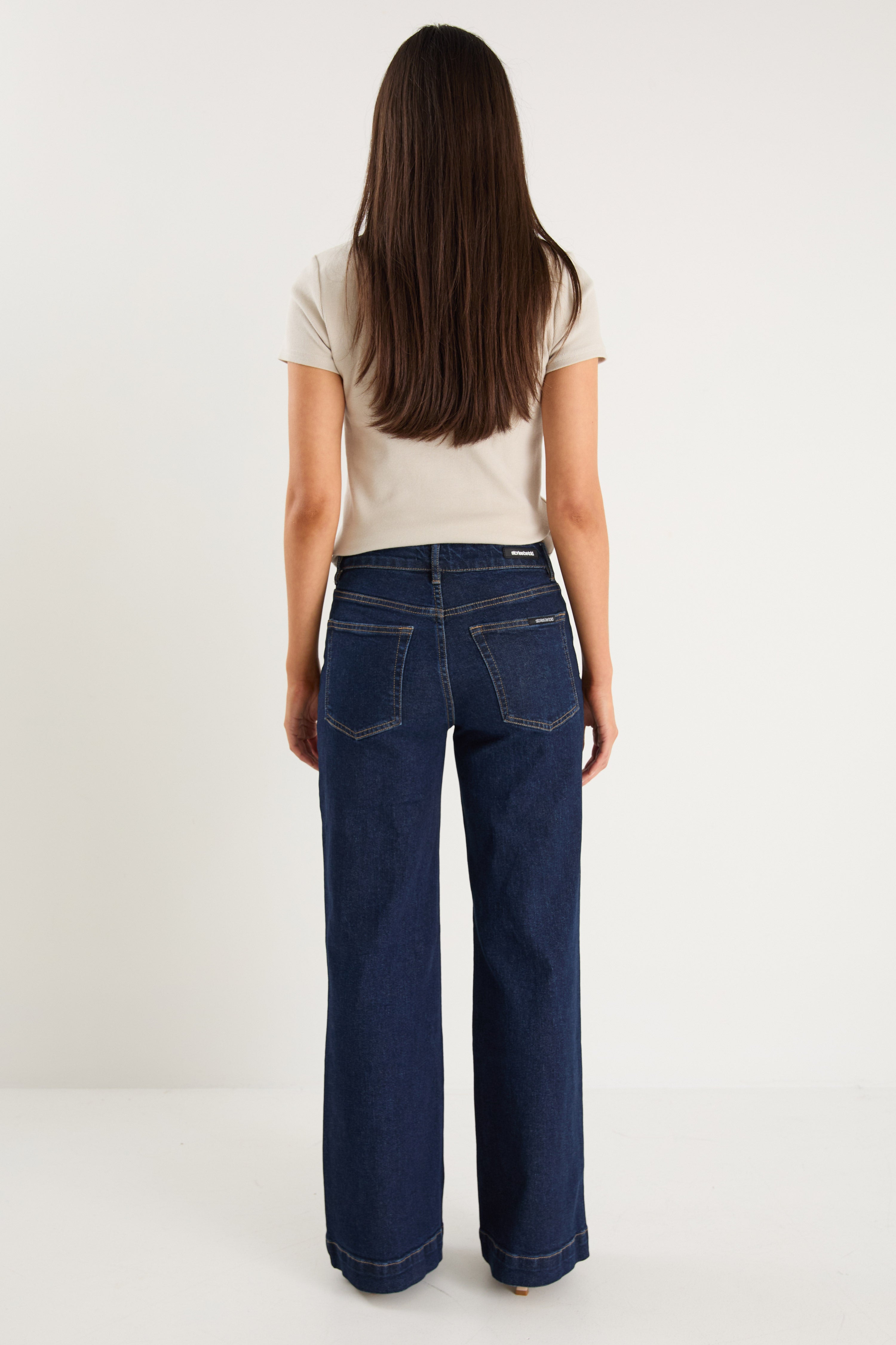 Concert Indigo Mid Rise Wide Leg Pocket Jean
